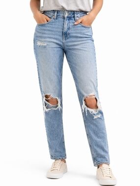American Eagle Ripped Mom Jeans Light Wash Distressed Denim Straight Size 6 Long